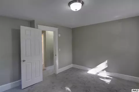1226 Loeser Ave, Jackson, MI 49203 photo 19