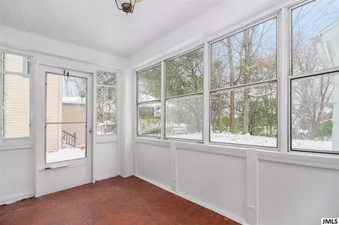 402 Third St, Jackson, MI 49201 photo 20