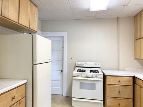 201 S Grinnell, Jackson, MI 49203 photo 11