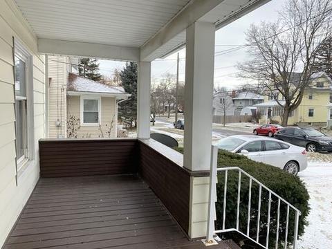 201 S Grinnell, Jackson, MI 49203 photo 3