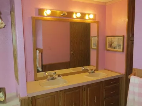117 Mill St, Addison, MI 49220 photo 17