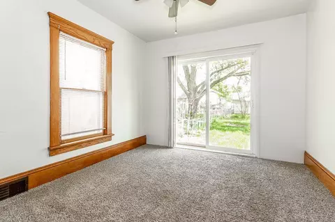 419 N Pleasant St, Jackson, MI 49202 photo 6
