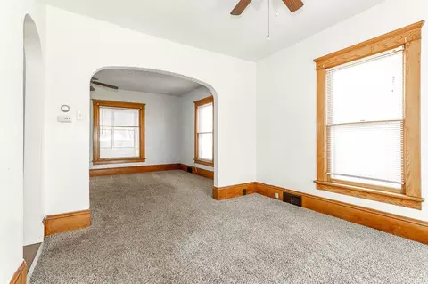 419 N Pleasant St, Jackson, MI 49202 photo 9
