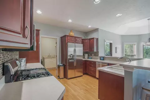 1105 Point N, Jackson, MI 49203 photo 9