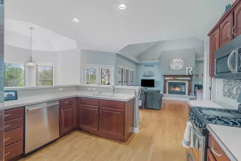 1105 Point N, Jackson, MI 49203 photo 10