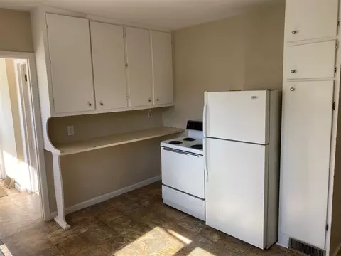 306 N Elm, Jackson, MI 49202 photo 8