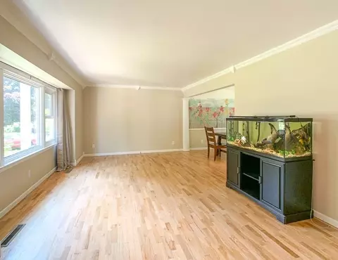 2110 Creglow Dr, Jackson, MI 49203 photo 7