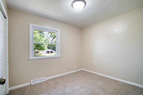 116 E Southfield Dr, Jackson, MI 49203 photo 16