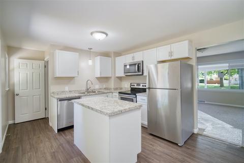 116 E Southfield Dr, Jackson, MI 49203 photo 4