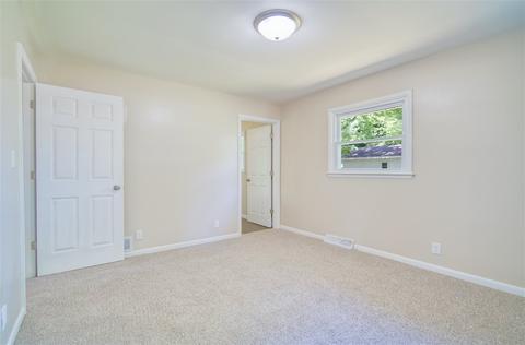116 E Southfield Dr, Jackson, MI 49203 photo 11