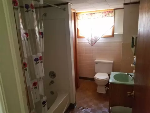 123 Orange St, Jackson, MI 49202 photo 17