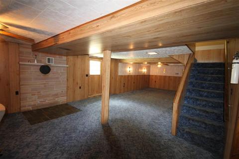 411 Falcon, Jackson, MI 49202 photo 17