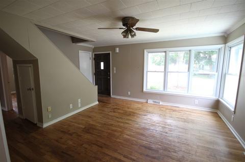 411 Falcon, Jackson, MI 49202 photo 7