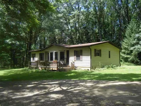 5601 Brown Rd, Parma, MI 49269 photo 1