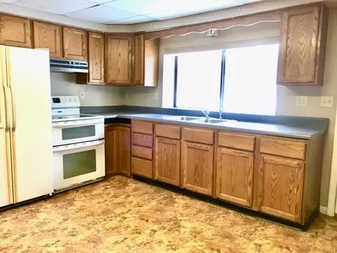10012 Austin, Jackson, MI 49201 photo 4
