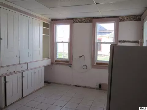 127 Maple St, Springport, MI 49284 photo 3