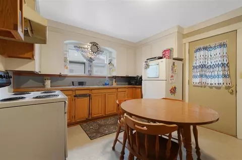724 Edgewood, Jackson, MI 49202 photo 8