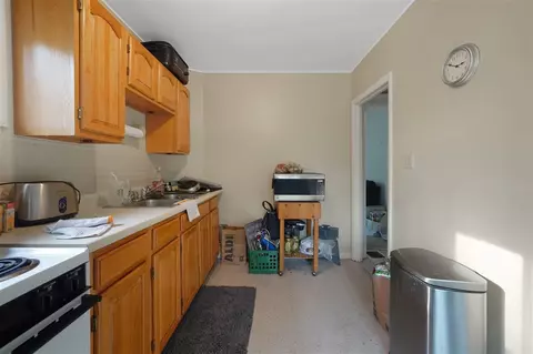 724 Edgewood, Jackson, MI 49202 photo 15