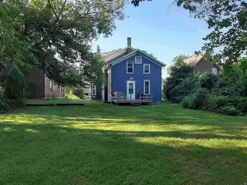 908-910 Burr St, Jackson, MI 49201 photo 2