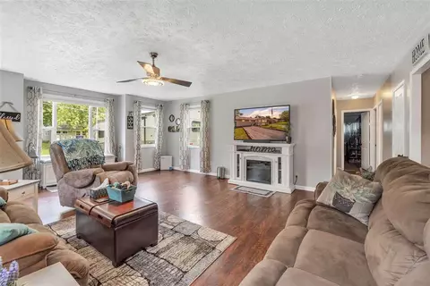 333 Mcconnell Dr, Jackson, MI 49201 photo 8