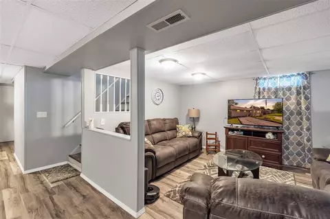 333 Mcconnell Dr, Jackson, MI 49201 photo 24