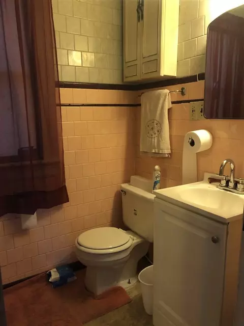 612 Lansing Ave, Jackson, MI 49202 photo 8