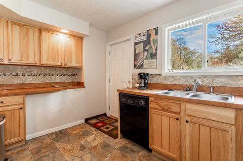 321 Elizabeth, Parma, MI 49269 photo 9