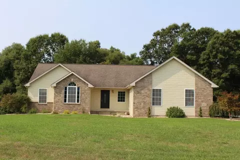 1420 Willow Dr, Jackson, MI 49201 photo 1