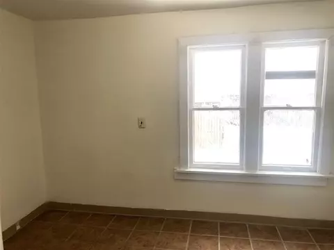 608 E Ganson, Jackson, MI 49201 photo 9