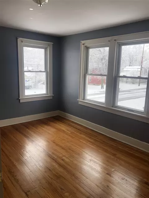608 E Ganson, Jackson, MI 49201 photo 17