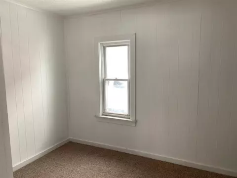 238 E Porter St, Jackson, MI 49202 photo 4