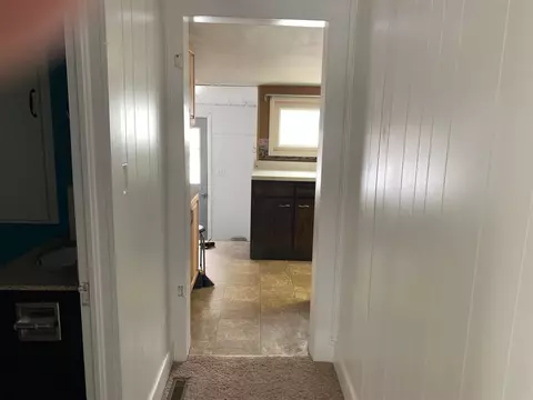 238 E Porter St, Jackson, MI 49202 photo 6