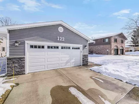 122 E Princess Dr, Brooklyn, MI 49230 photo 7