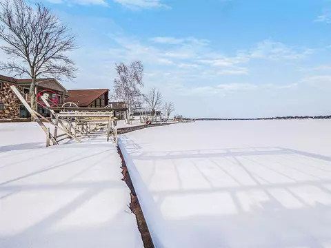 122 E Princess Dr, Brooklyn, MI 49230 photo 26