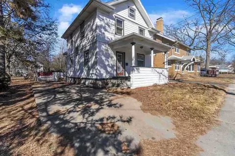 732 W Franklin St, Jackson, MI 49201 photo 2