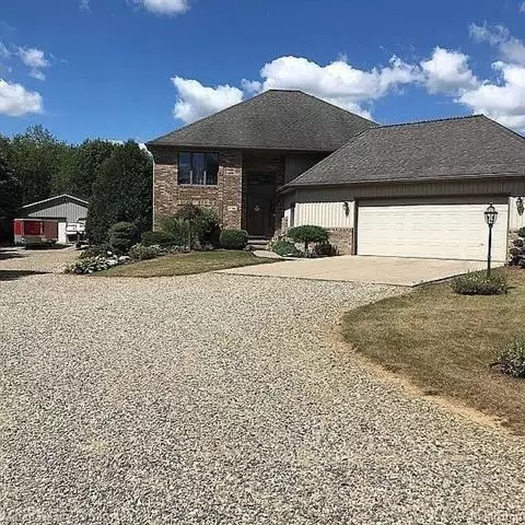 5786 Reynolds Rd, Jackson, MI 49201 photo 1
