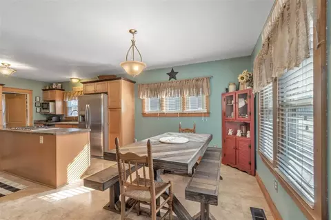 1202 Burr St, Jackson, MI 49201 photo 11