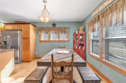 1202 Burr St, Jackson, MI 49201 photo 9