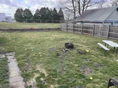 119 Arnold, Jackson, MI 49202 photo 18