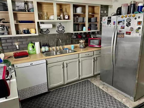 119 Arnold, Jackson, MI 49202 photo 8