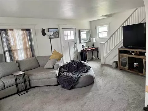 119 Arnold, Jackson, MI 49202 photo 5