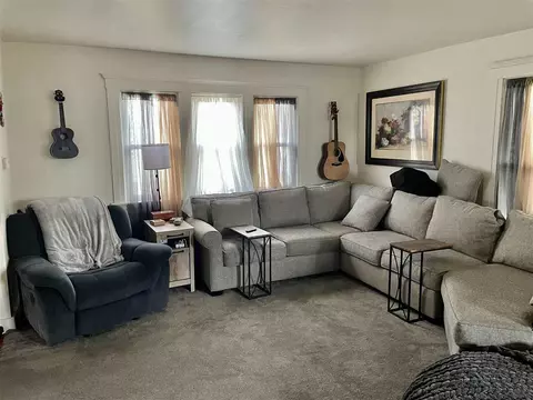 119 Arnold, Jackson, MI 49202 photo 4