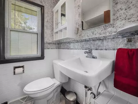 3210 Hoyer, Jackson, MI 49201 photo 13