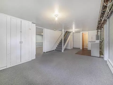 2000 Cascade Dr, Jackson, MI 49203 photo 18