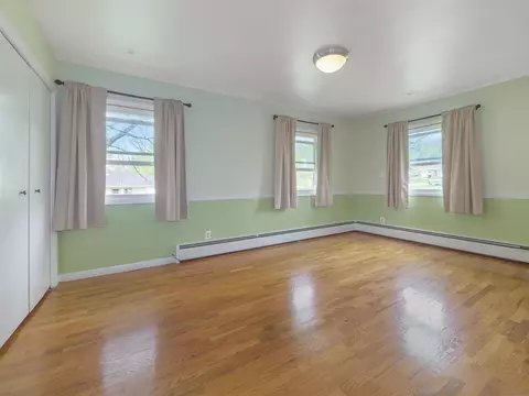2000 Cascade Dr, Jackson, MI 49203 photo 11
