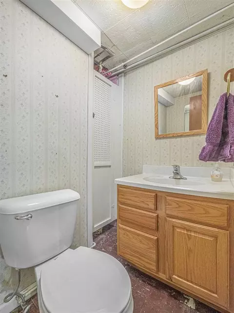 2000 Cascade Dr, Jackson, MI 49203 photo 19