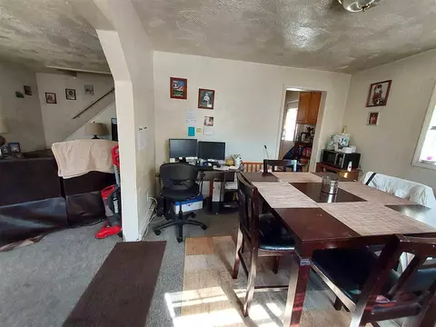 227 Wall, Jackson, MI 49203 photo 12