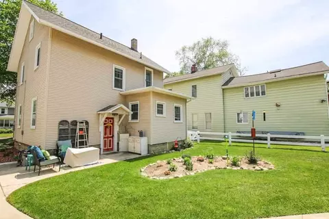 314 S Webster St, Jackson, MI 49203 photo 2