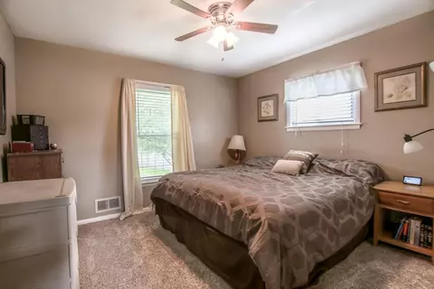 703 Leo, Jackson, MI 49203 photo 6