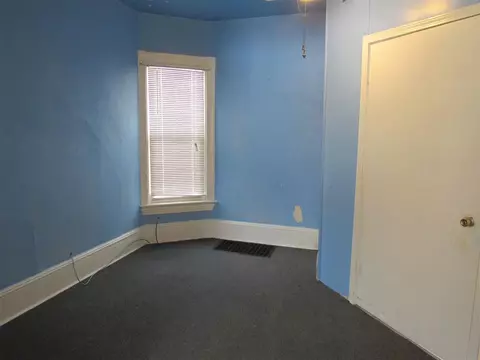 1516 Pringle St, Jackson, MI 49202 photo 8